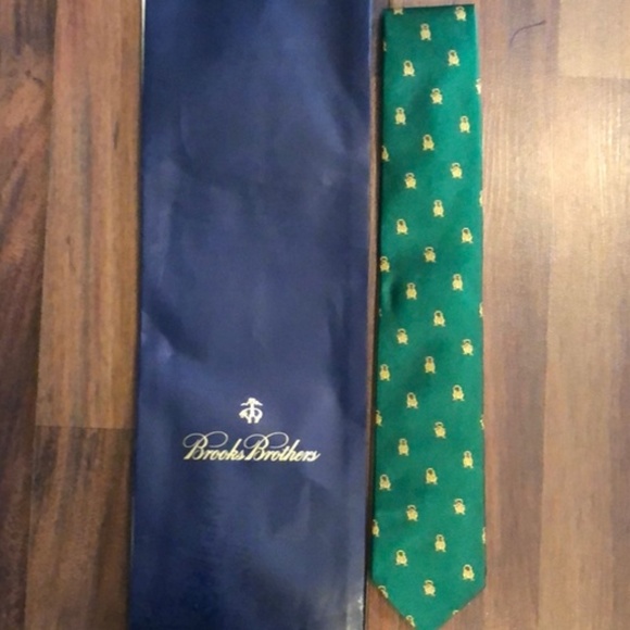 Brooks Brothers Other - NWT Brooks Brothers Tie
